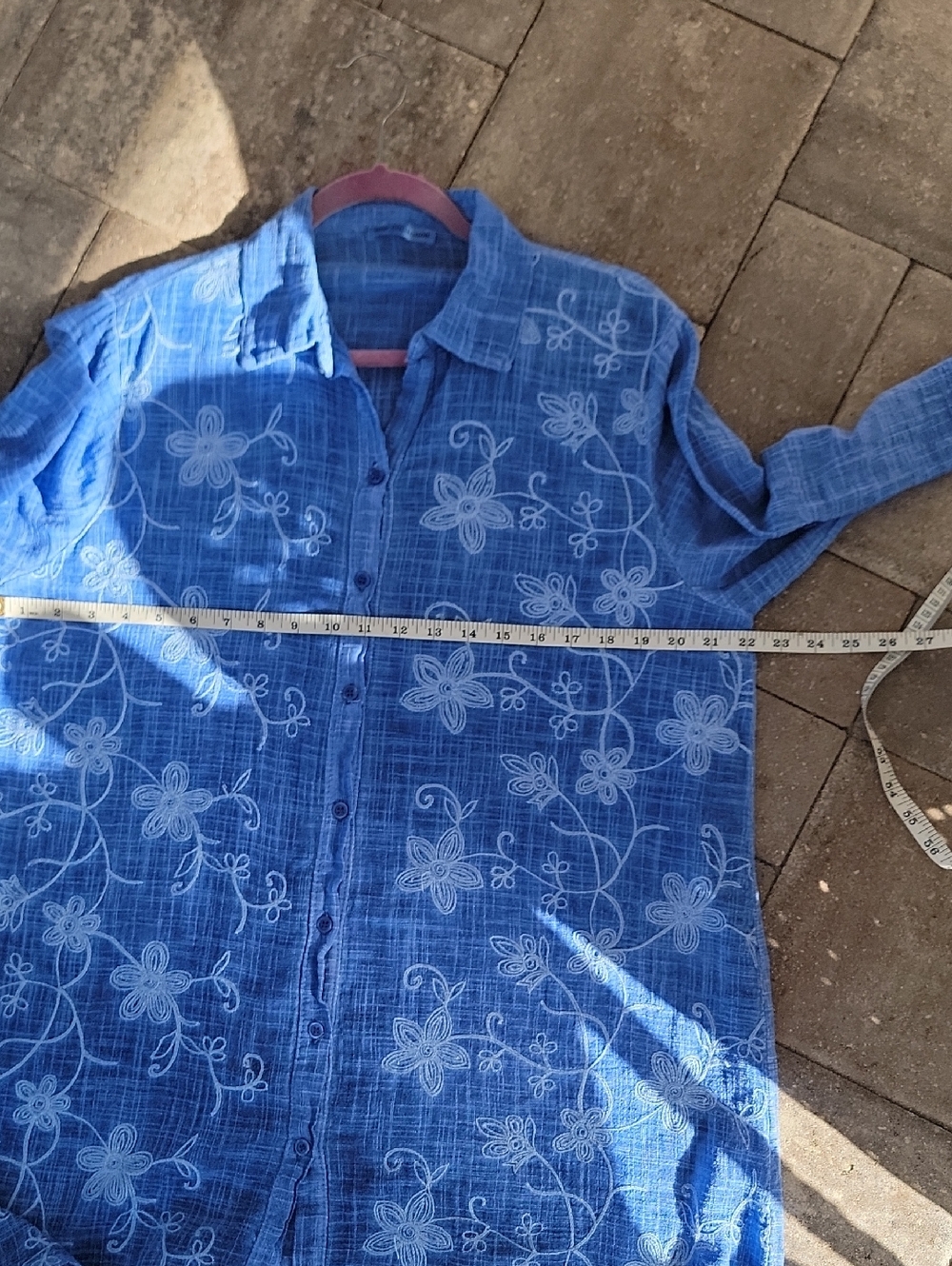 Blue Embroidered Floral Lightweight Cotton Roll Tab Sleeve Button-up Shirt - Picture 4 of 9